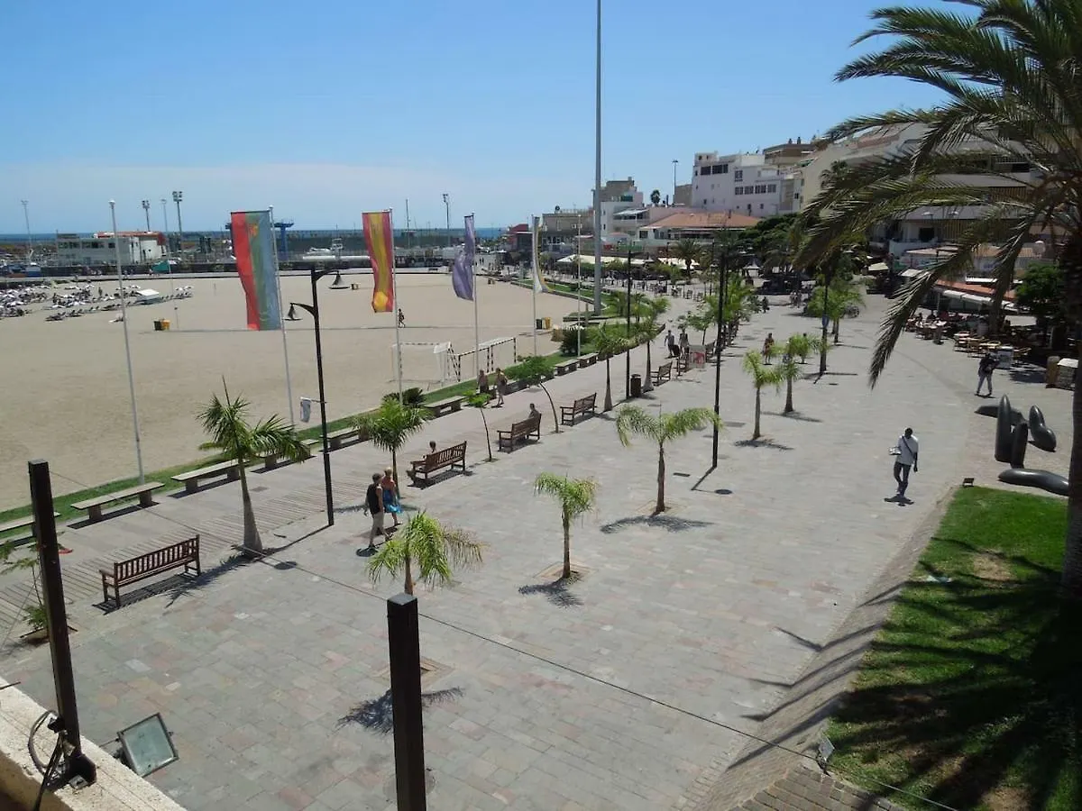 Appartement Casa Azul Only 200 Meters To The Beach, Free Wifi, Balcony à Arona  Espagne