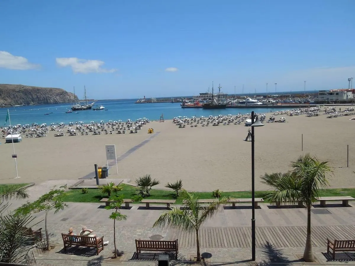 Casa Azul Only 200 Meters To The Beach, Free Wifi, Balcony Apartment Arona